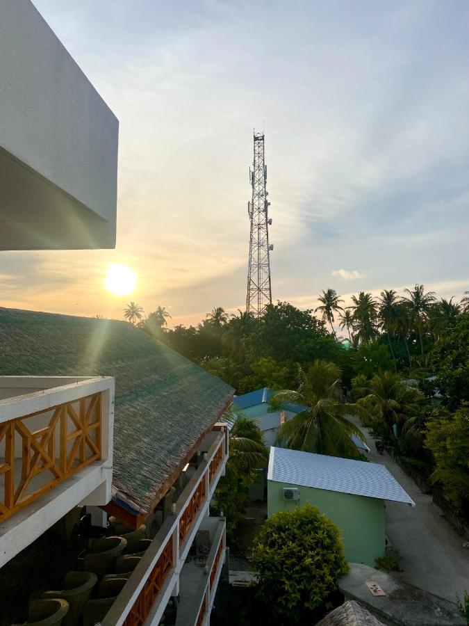 Sands Grand Dhigurah  Exterior foto
